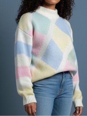 Vintage 1980s acrylic Pastel color block mock turtleneck sweater. Shoulder pa